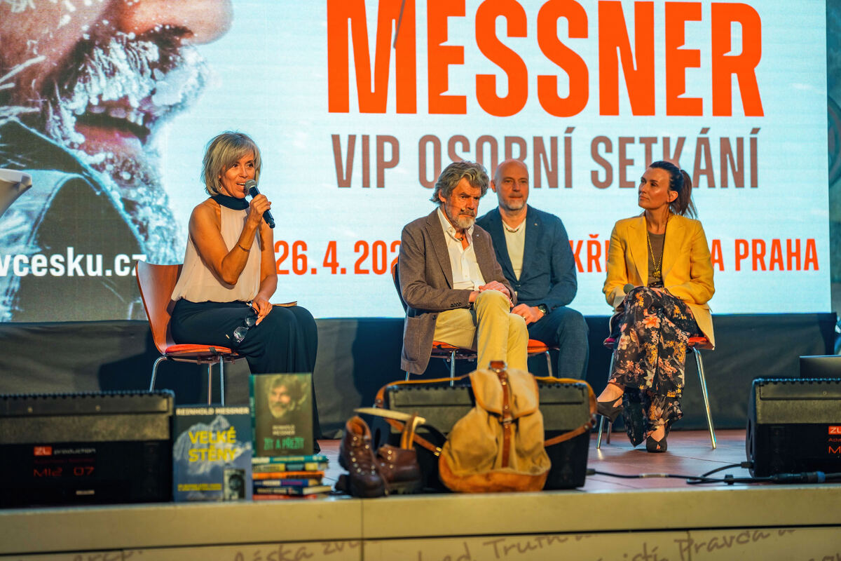 Pražská křižovatka · Moment 15